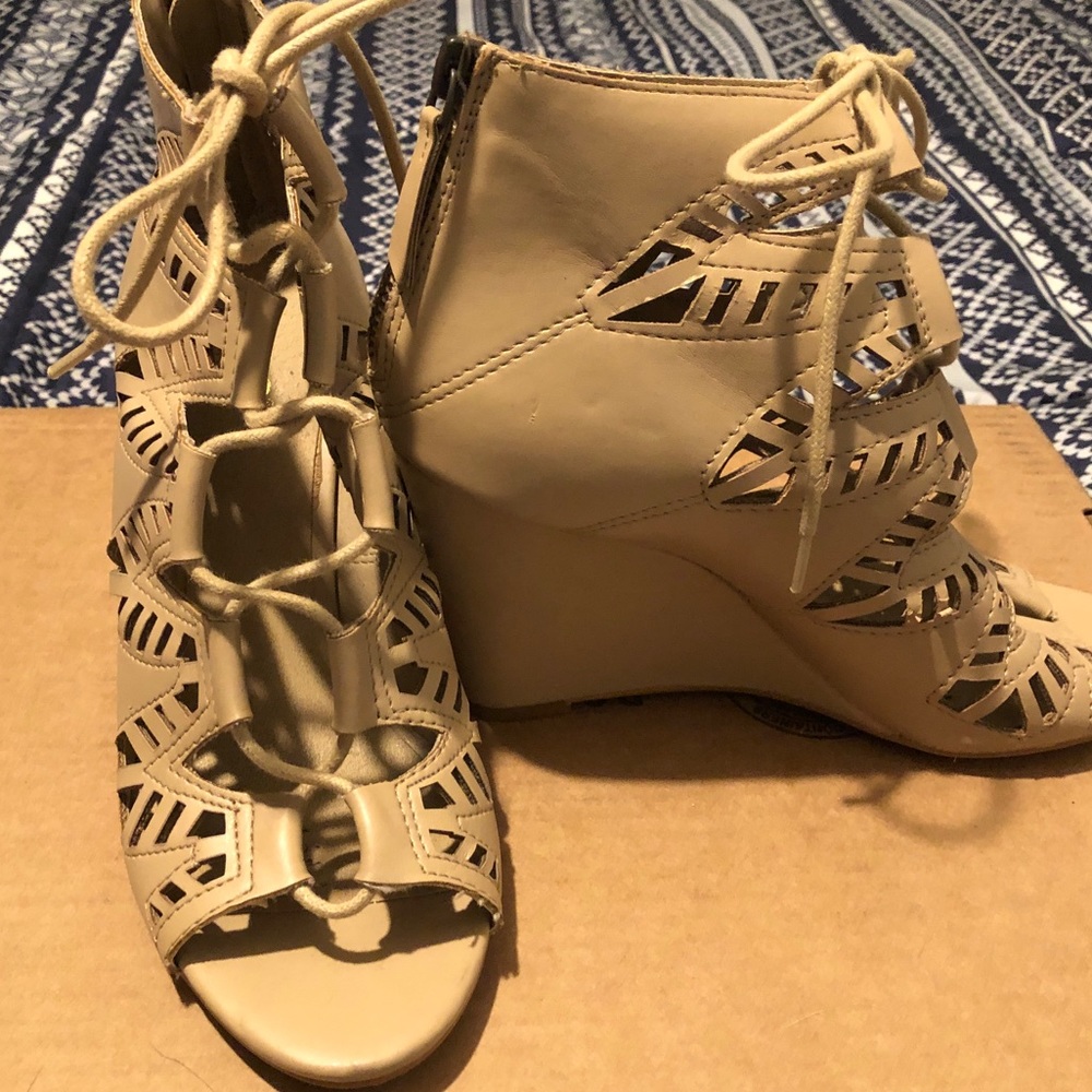 Tan Wedge Heel Size 7